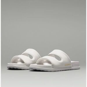 lululemon Women's Restfeel Sandal - white